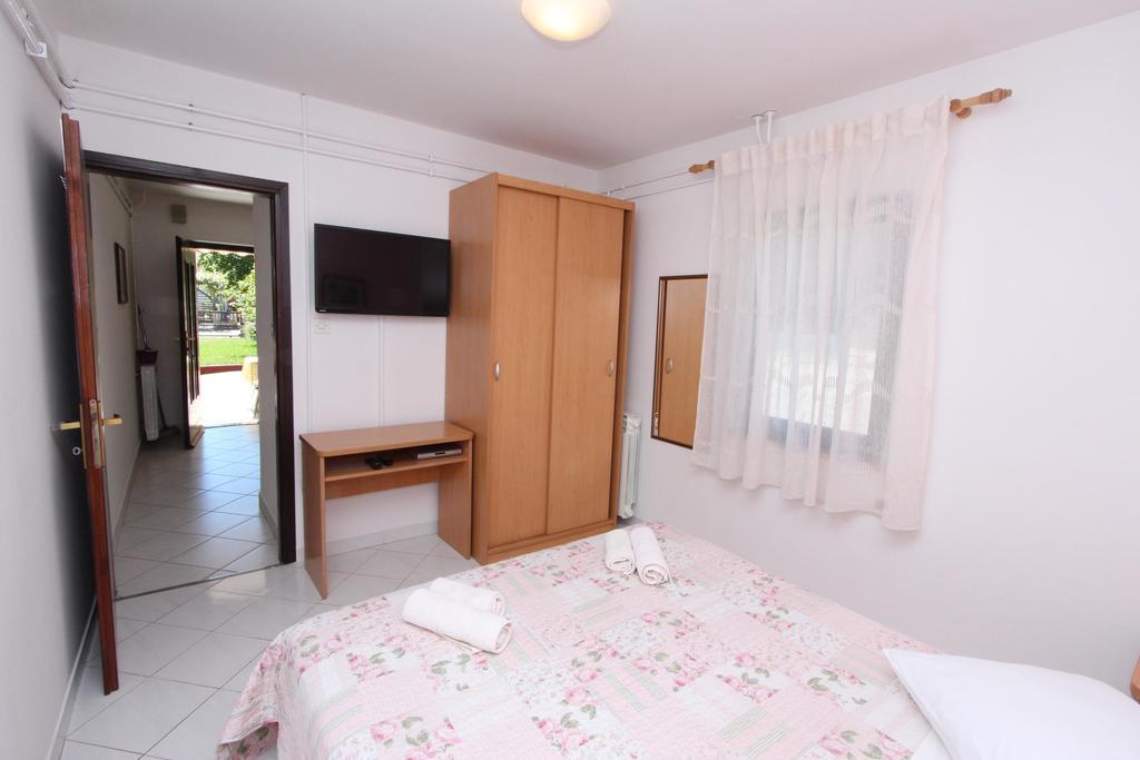 Apartments Pataj 罗维尼 外观 照片