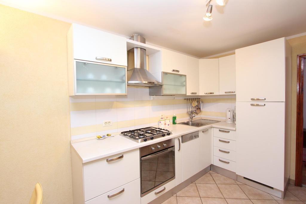 Apartments Pataj 罗维尼 外观 照片